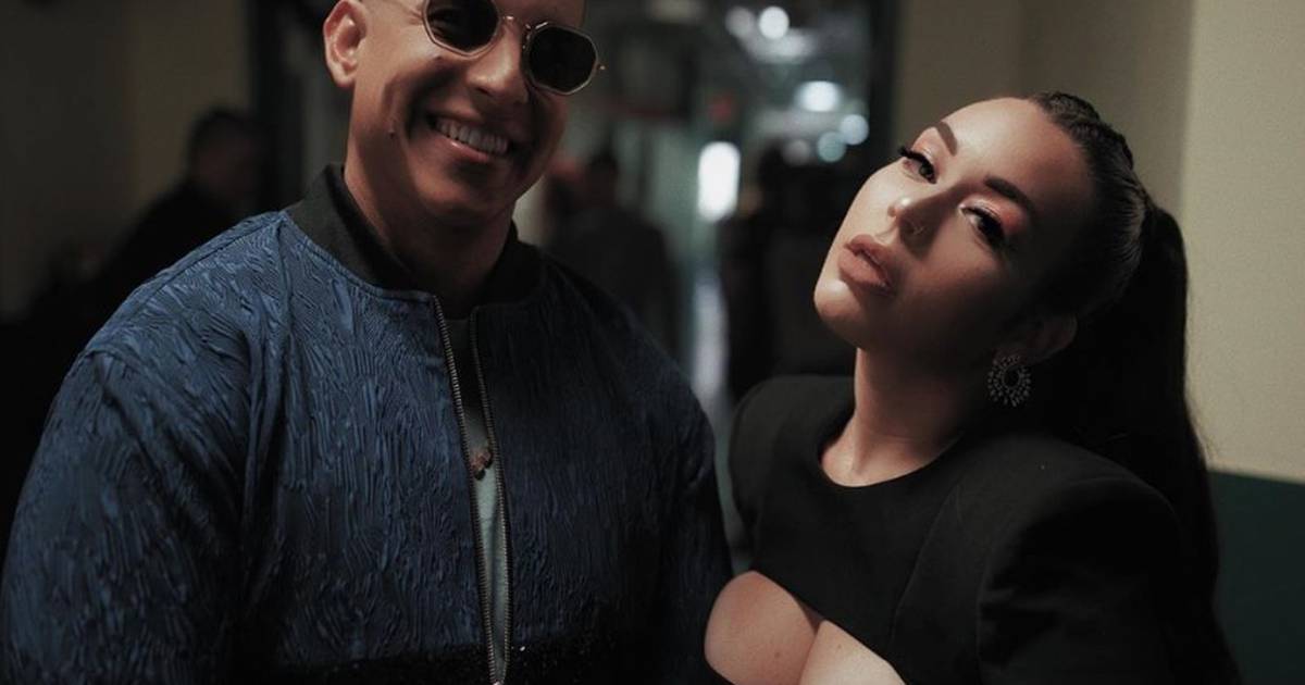Daddy Yankee picks up his daughter on the Cinchorio bus at the airport – Metro Puerto Rico