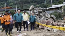 Tormentas devastan Corea del Sur, van 40 muertos por deslaves e inundaciones