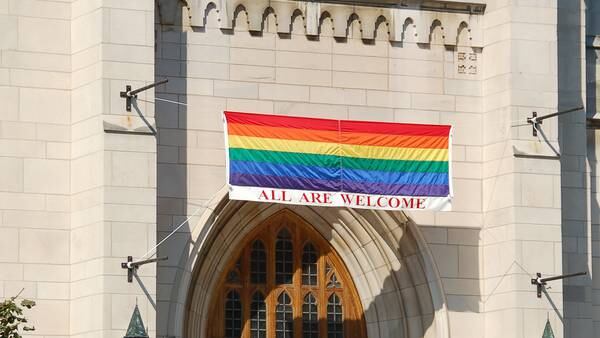 Del rechazo al progreso,  la comunidad LGBTQIA+ en los espacios religiosos