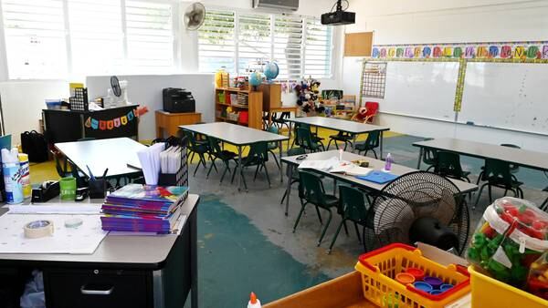Denuncian que Educación realiza “traslados involuntarios” de maestros en escuela especializada  