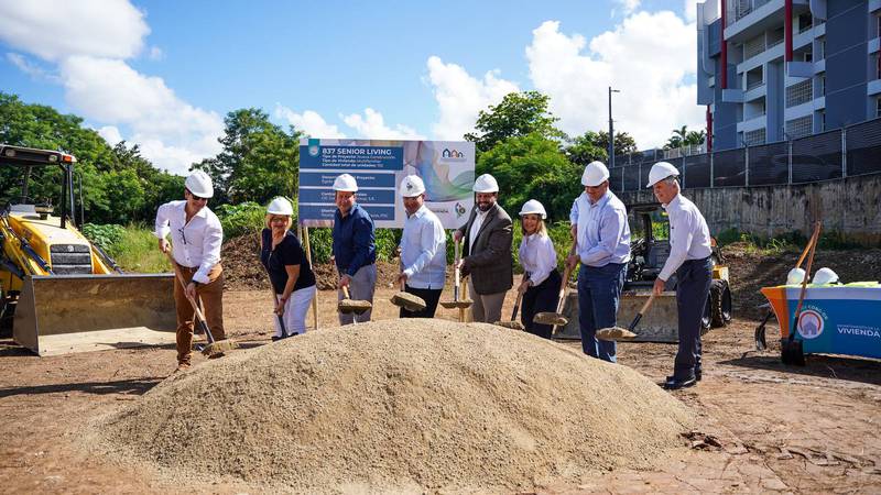 Gobernador Pierluisi anuncia nueva construcción de proyecto residencial para adultos mayores en Guaynabo.