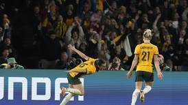 Australia doblega a Dinamarca y alcanza cuartos del Mundial femenino