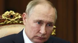 Putin ordena alto el fuego de 36 horas en Ucrania 