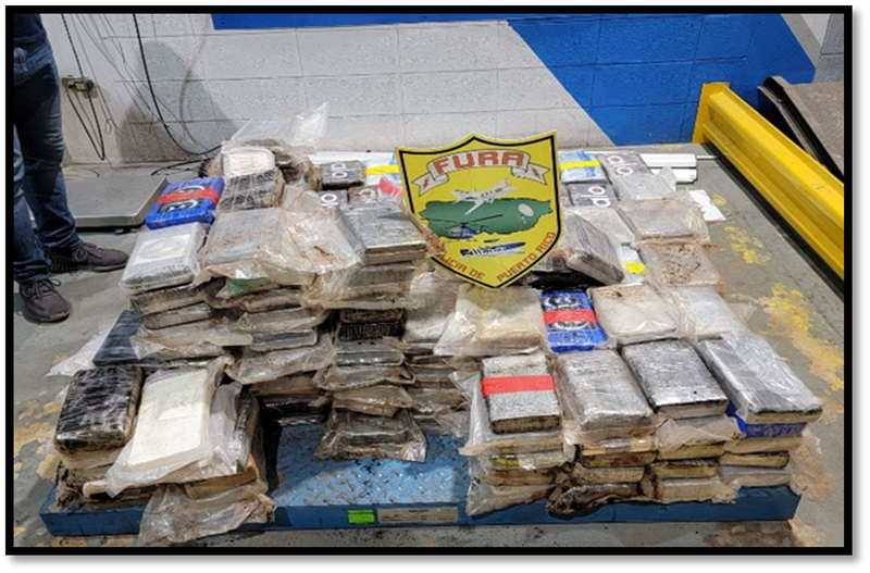 Policía ocupa millonario cargamento de cocaína en Río Grande