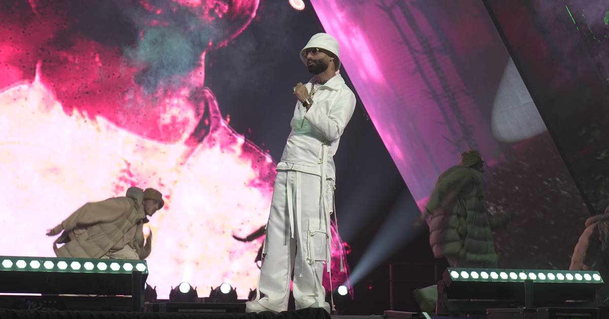 Arcángel stopped the concert to speak out against the event’s production – Metro Puerto Rico