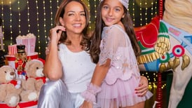Critican a Adamari López por “exponer” a su hija Alaïa
