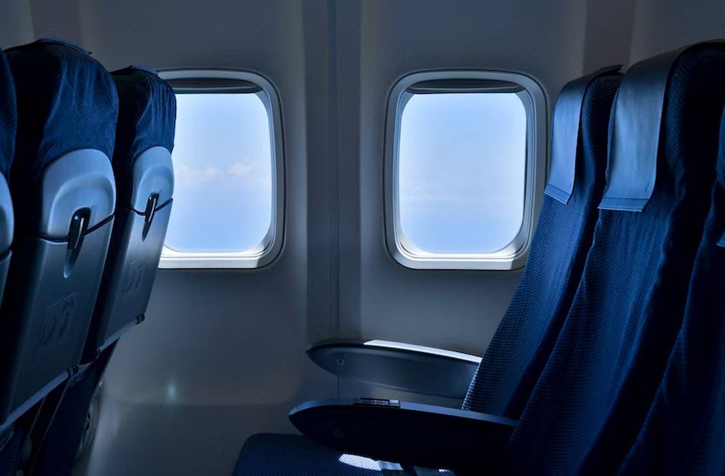 El asiento del medio es el más incómodo, sobre todo en viajes largos