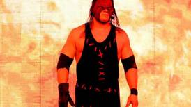 El impresionante cambio físico de Kane, el Monstruo Rojo de WWE