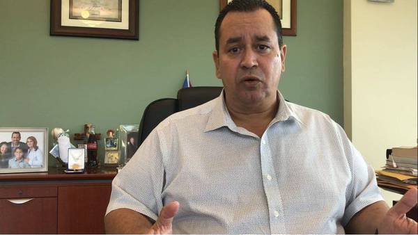 Javier Carrasquillo, asesor de Pierluisi, renuncia tras asignación de un FEI para investigar su gestión en la alcaldía de Cidra