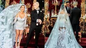 Kourtney Kardashian y Travis Barker bailan al son de Andrea Bocelli en su boda