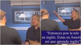 Mujer estadounidense insulta a dueño de pizzería por tener la televisión en español
