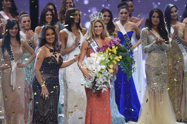 Miss Toa Baja se corona como la nueva Miss Universe Puerto Rico
