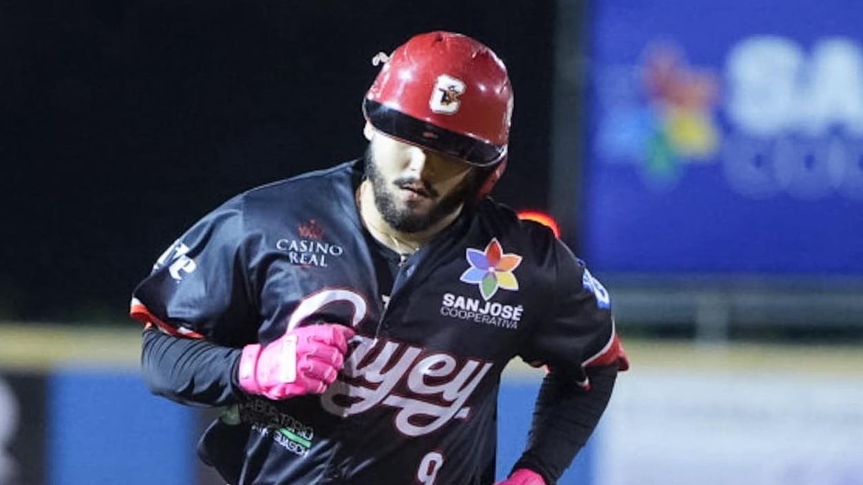 Osvaldo Torres de los Toritos de Cayey.