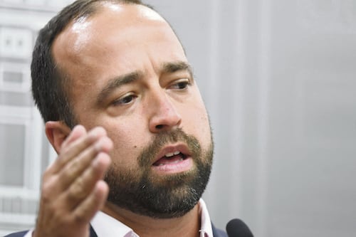 Gobierno pide a la Junta revisar el plan fiscal por coronavirus