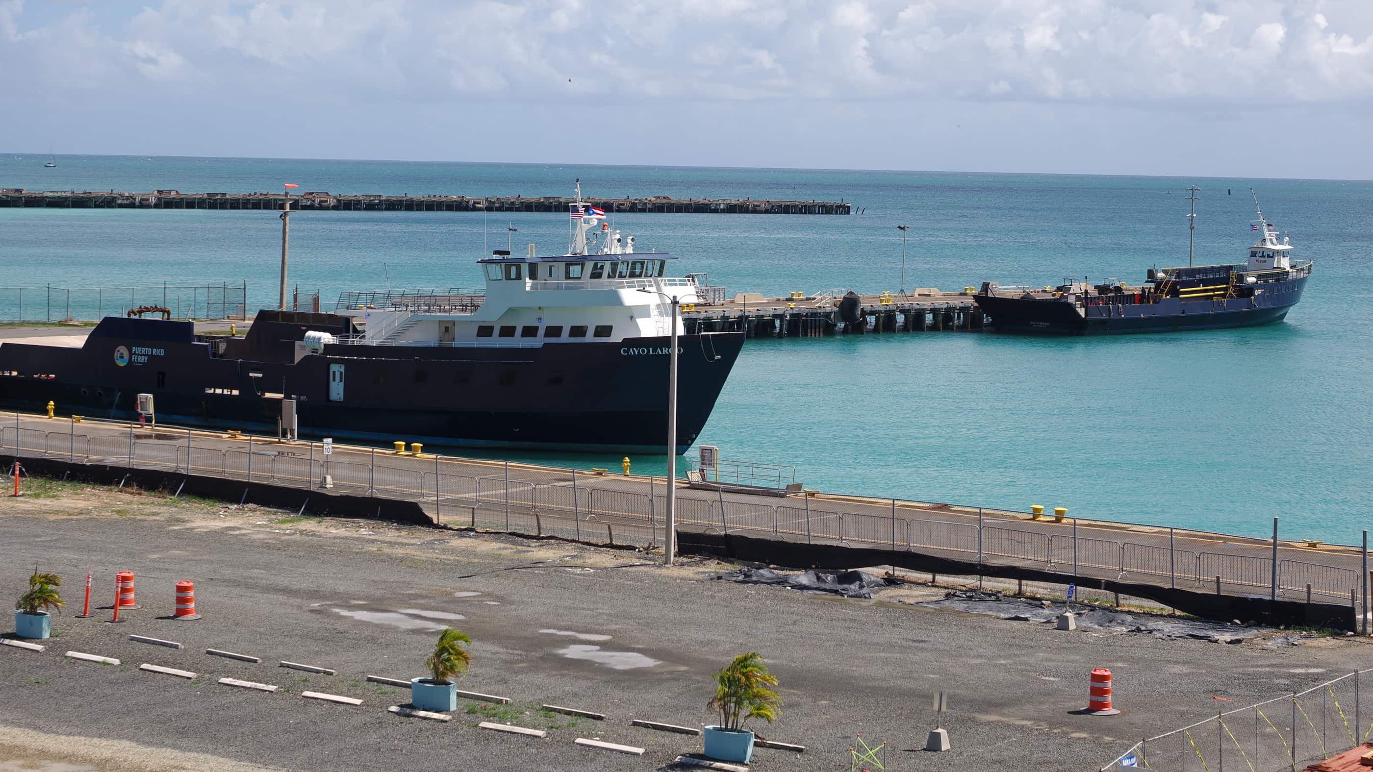 Transportación marítima hacia Vieques y Culebra.