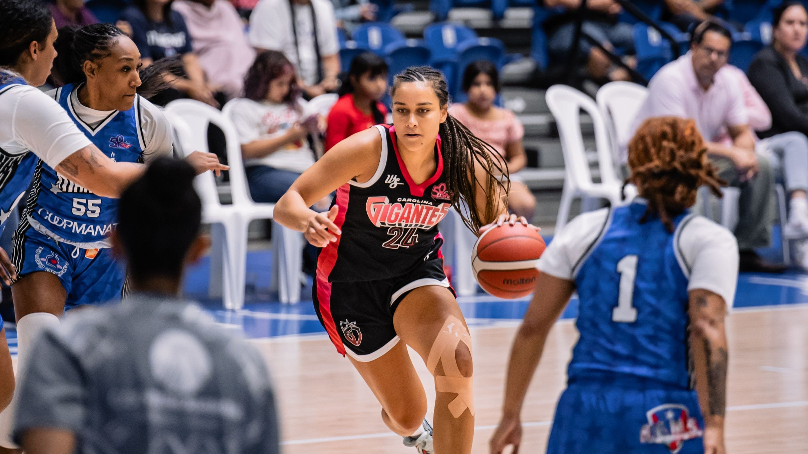 Las Gigantes de Carolina anunciaron sus refuerzos para la temporada del 2025.