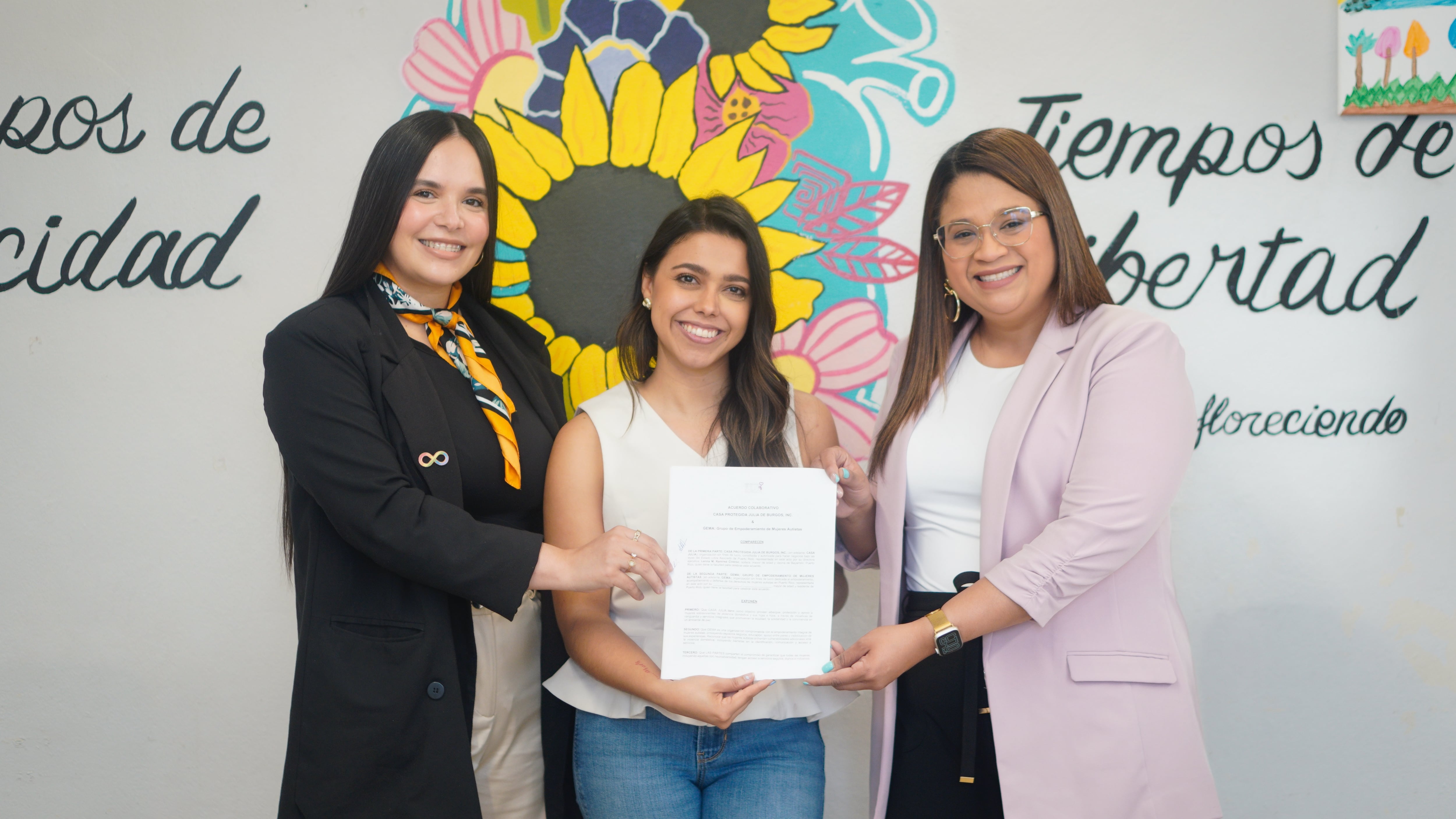 Sharimar Núñez, fundadora de GEMA, Lenna Ramírez Cintrón, directora ejecutiva de Casa Julia y la Dra. Ismarie Soto Infante, psicóloga clínica.