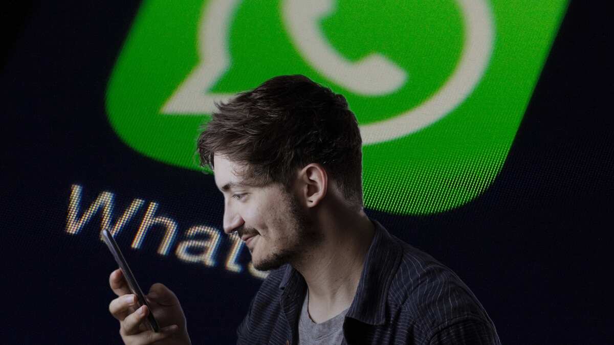 WhatsApp Modo Infiel. Composición Alberto Sandoval/ Pixabay