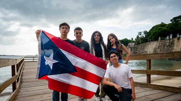 Daniel Medina, Diego González, Angelí Rivera Lorena Pachiardi y Adrián Irizarry.