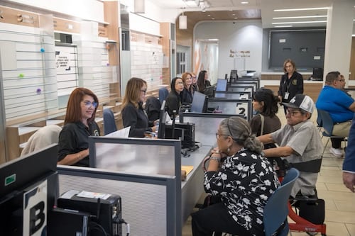 ¡Verifica tu cuenta! Hacienda aprueba otra nómina de reintegros de $106.6 millones