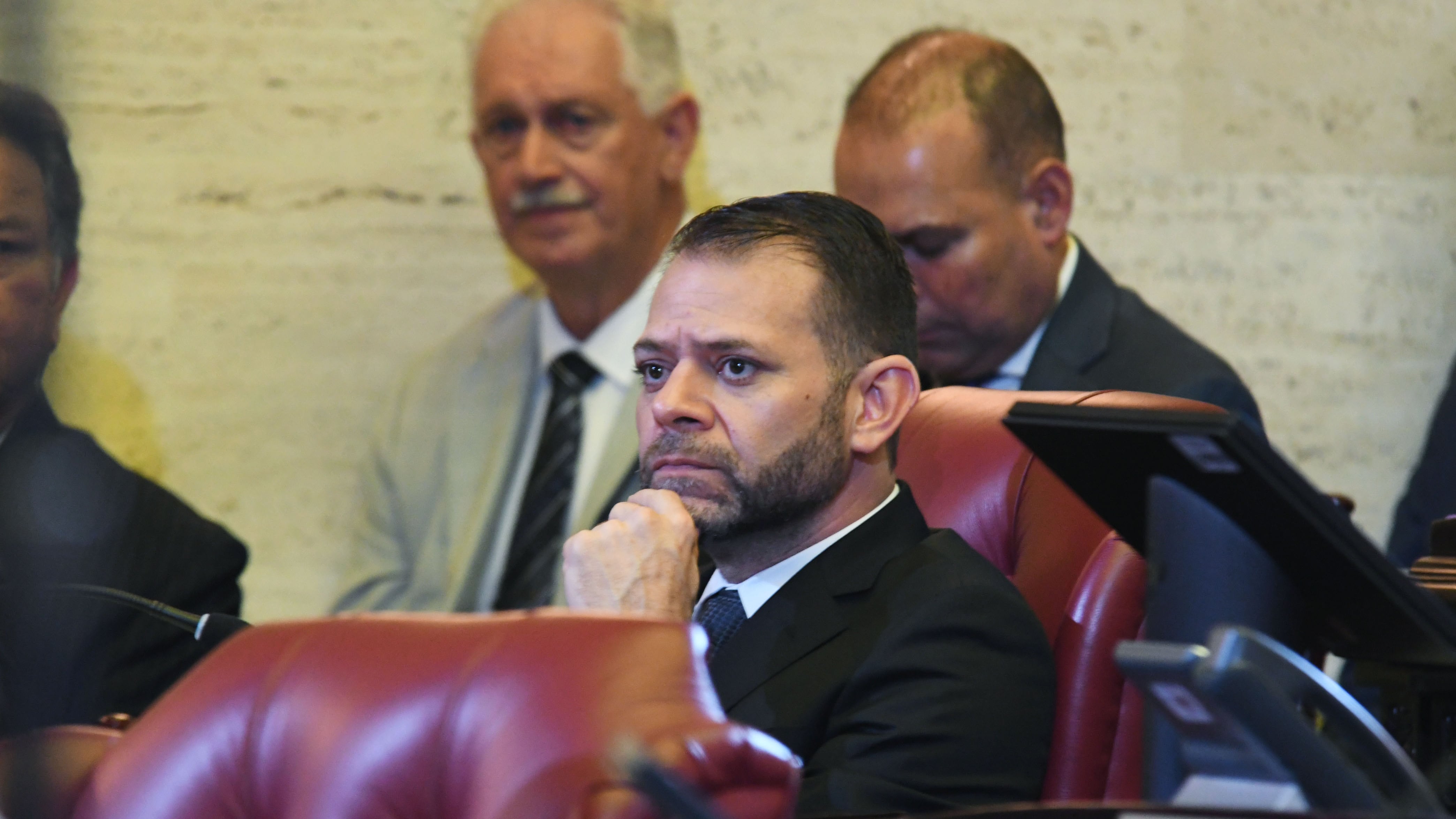 Senador, Adrián González Costa, del PIP.
