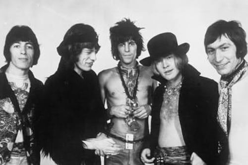 A 60 años de su primera presentación: porqué se llaman The Rolling Stones y cómo se conocieron Mick Jagger y Keith Richards