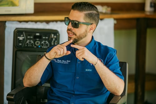 San Germán entrega más de 2,000 cajas de alimentos tras apagón