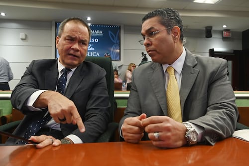 Negociado de Energía multa a la AEE por incumplir orden en caso tarifario