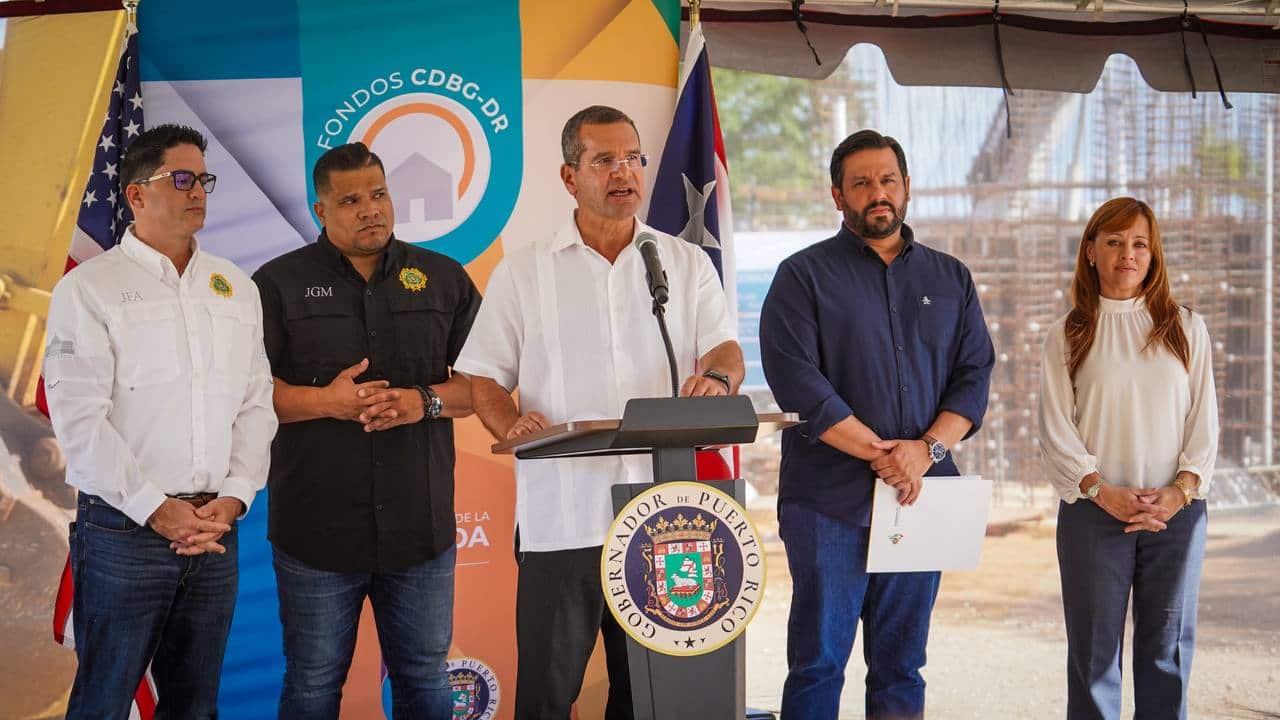 construcción de égida en Arecibo