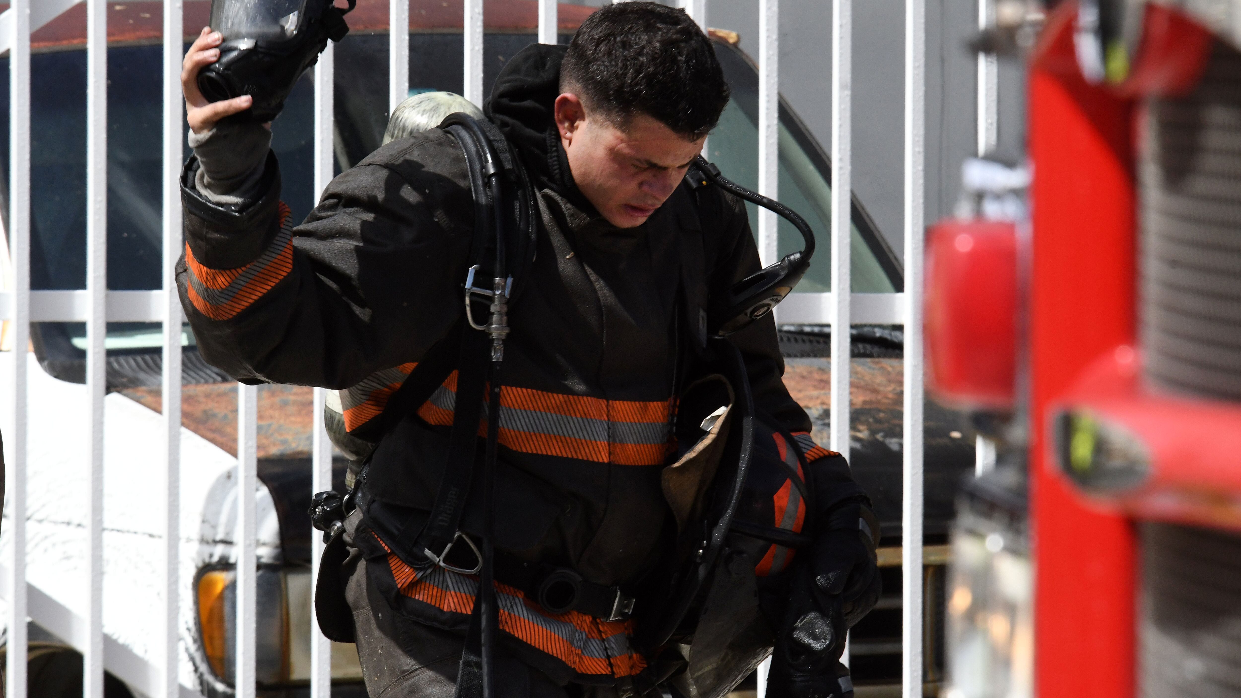 Fuego en los almacenes de alfombras, Paonessa