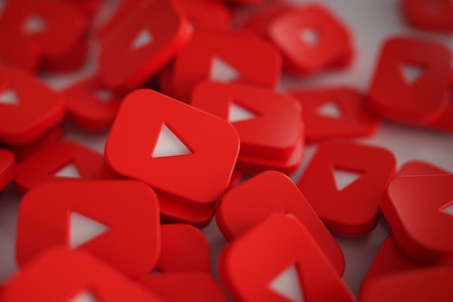 Estas son las extrañas herramientas de IA que llegarán a Youtube en 2026