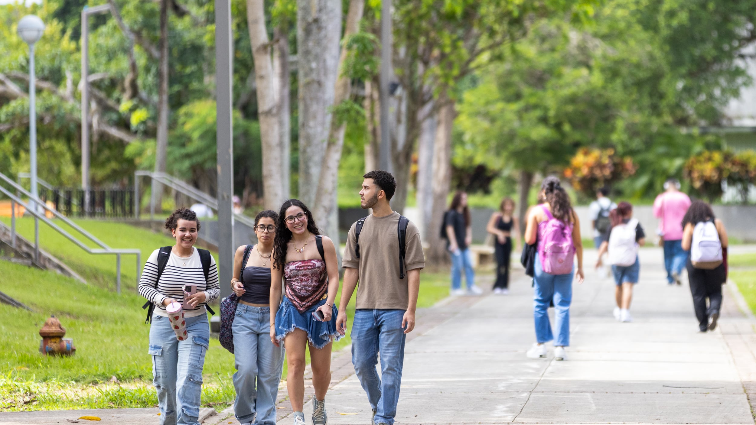 En el inicio del nuevo semestre escolar se registró una matrícula de sobre 12,500 estudiantes en el Recinto de Río Piedras.