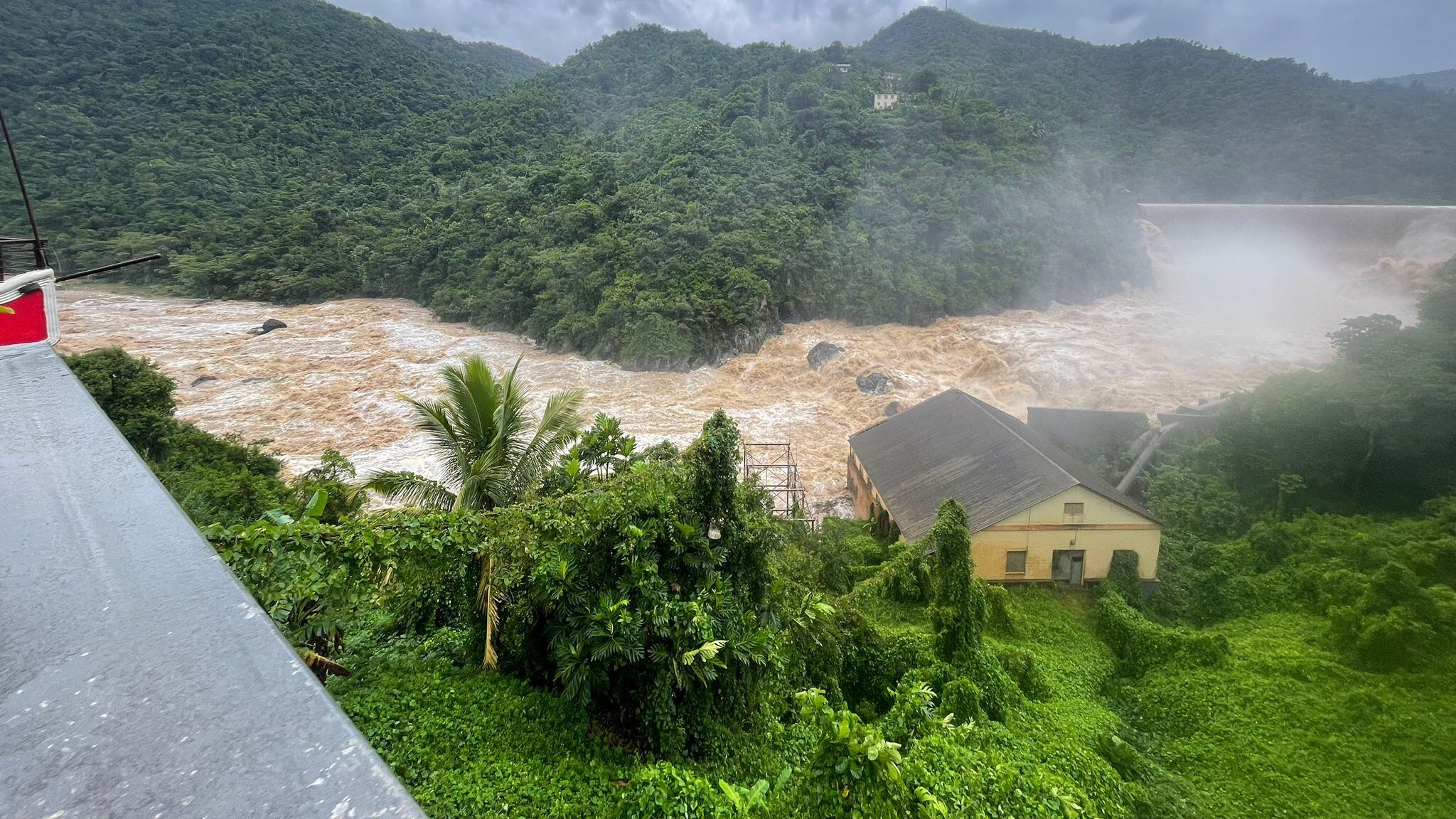 Mirador Represa El Salto en Comerío