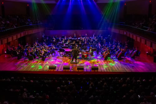Orquesta Filarmónica presenta ‘Defying Gravity’: una experiencia musical llena de fuerza interpretativa al estilo de Broadway