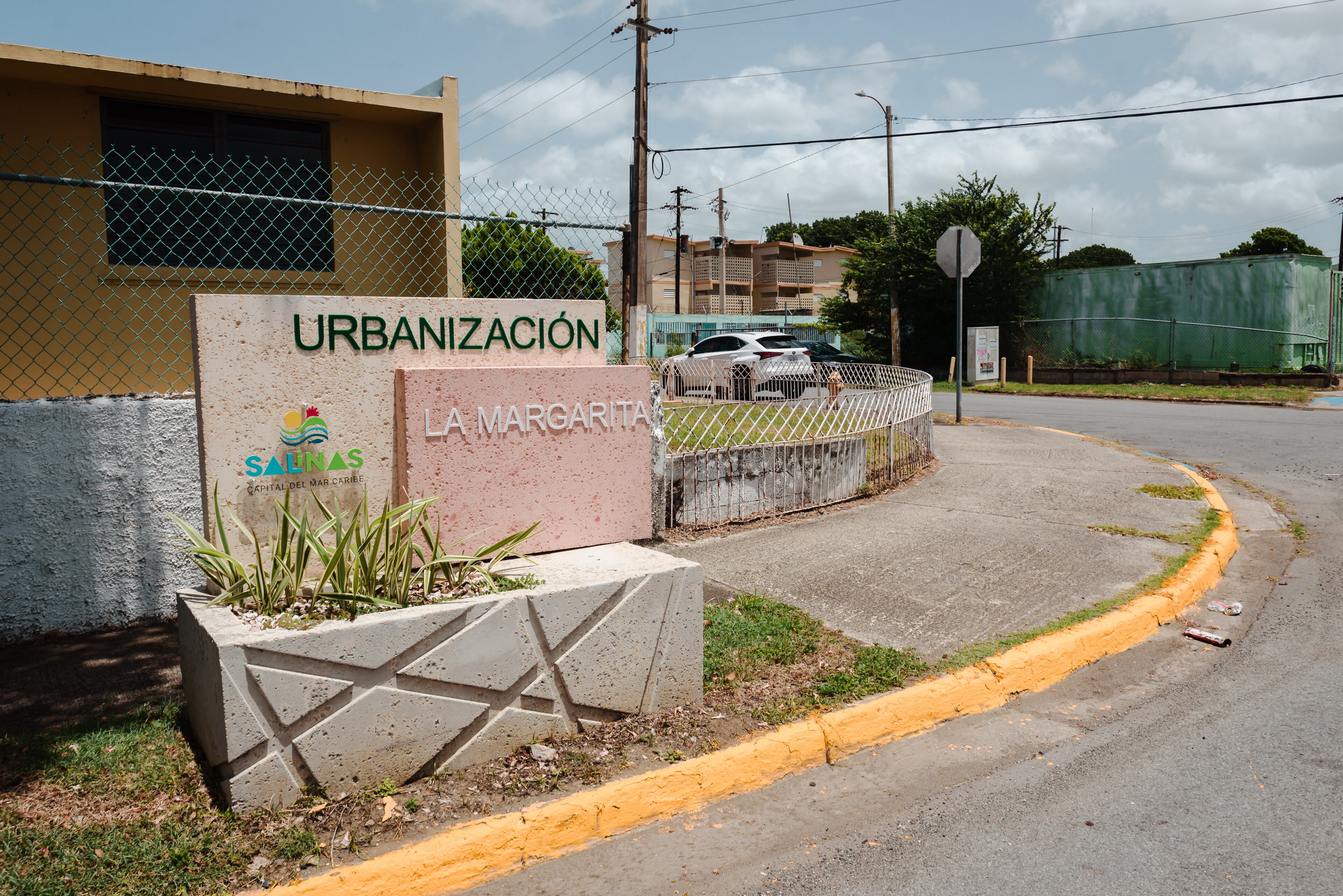 12 de julio de 2024. Salinas, PR. Foto de entrada de Hacienda La Margarita . (Foto por Esteban G. Morales Neris | Centro de Periodismo Investigativo/Grist)
