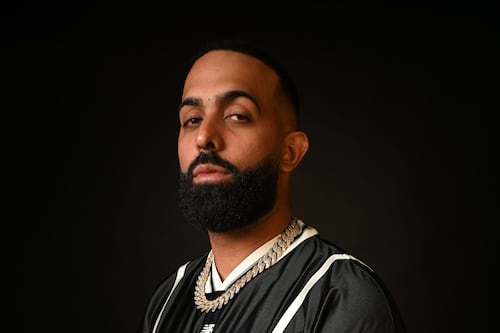 Eladio Carrión cierra una era con “DON KBRN”