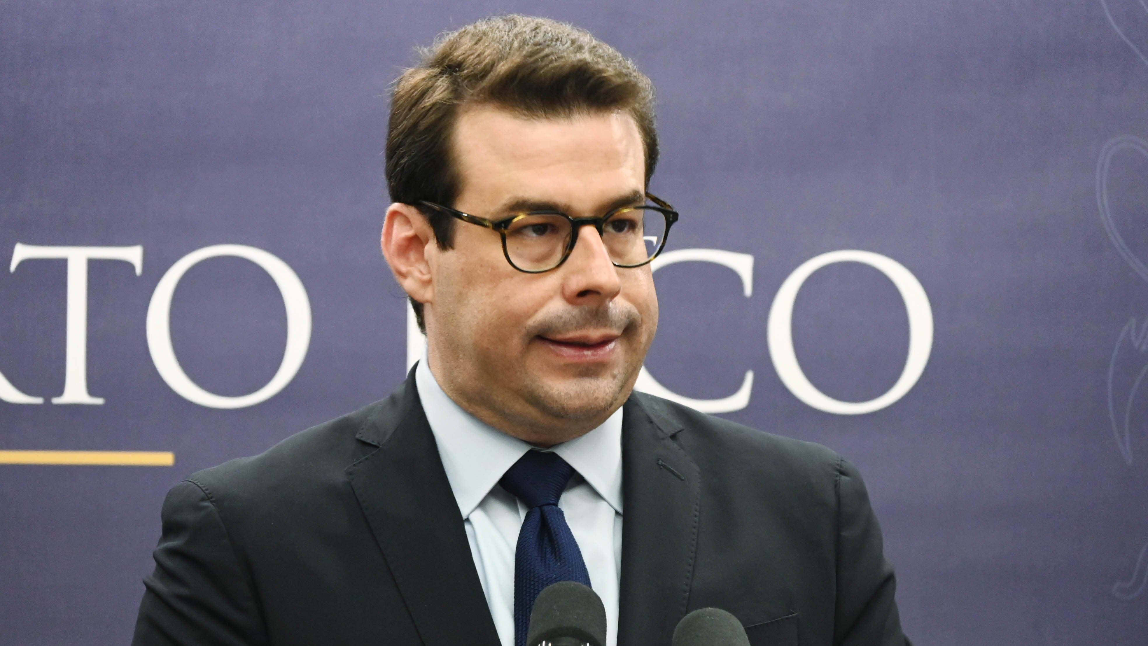 El Secretario de la Gobernación, Francisco Domenech, da declaraciones sobre expresiones de un magistrado Federal sobre la familia de la gobernadora