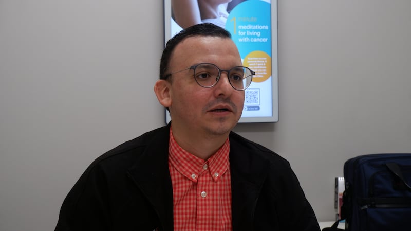 El oncólogo Miguel Colón Donate es investigador principal de uno de los ensayos del centro.