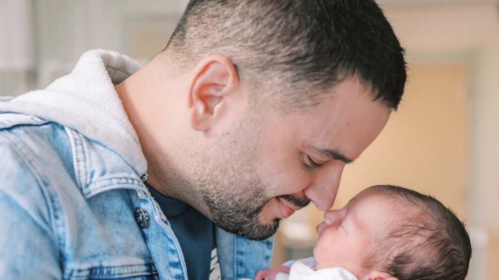 Josué Comedy y su esposa se convierten en padre por segunda vez.