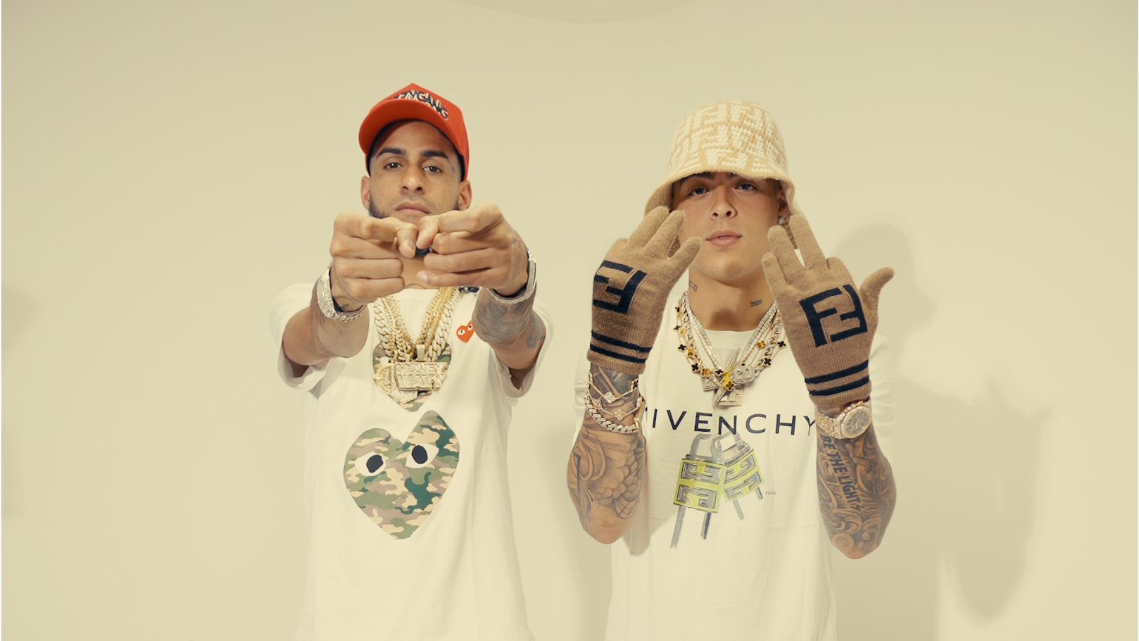 YOVNGCHIMI junto a Lunay