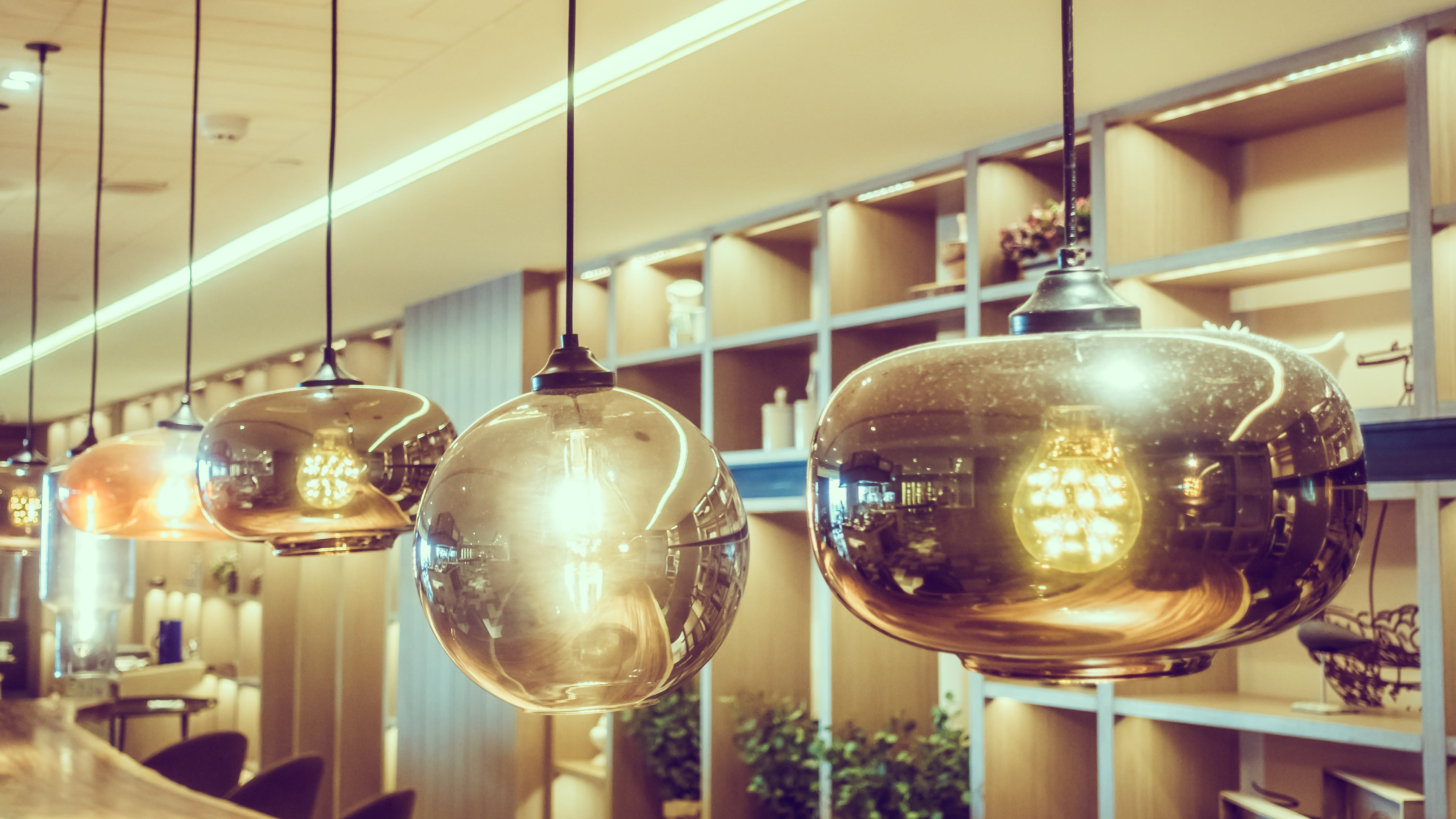 El Taller de Iluminación “Perspectivas Firenze”mostró cómo la iluminación transforma la percepción y el valor de los materiales arquitectónicos