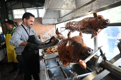 Agricultura seguirá certificando lechoneras con sello de “Lechón 100% local”