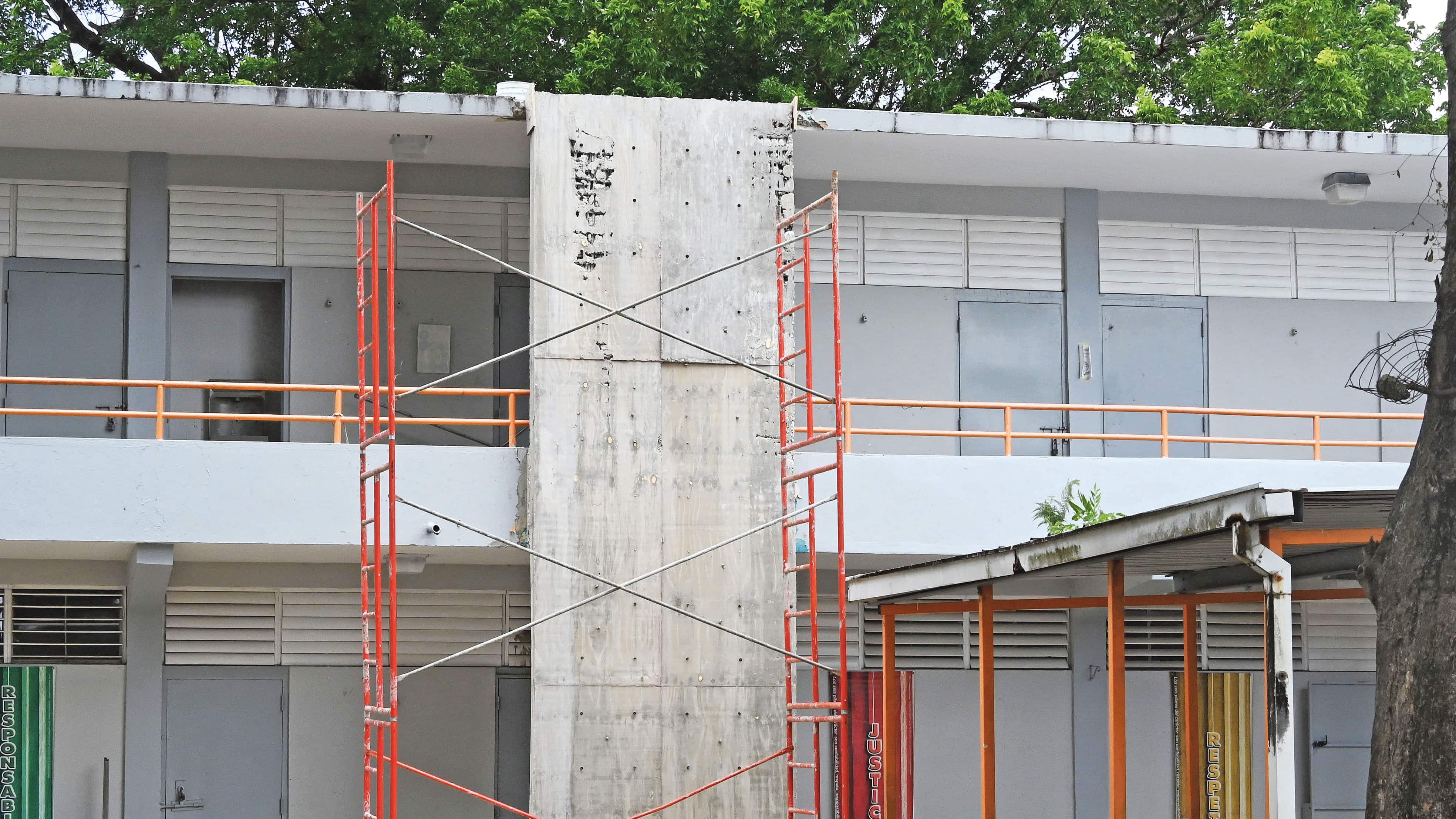 Escuela Juan Morell Campos. Refuerzo para las escuelas de columna cortas. Bayamón. Metro PR 5 de agosto de 2025