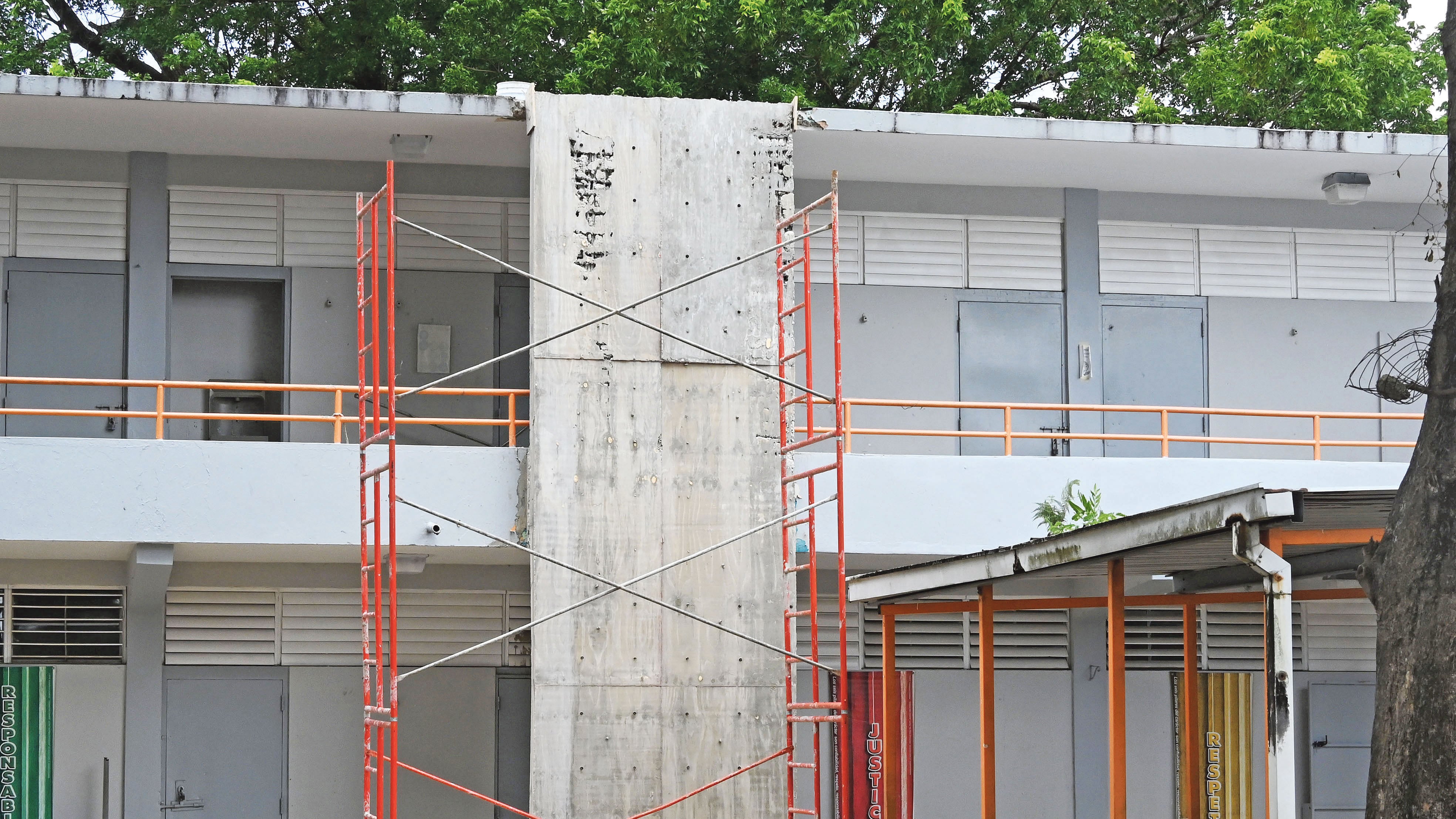 Escuela Juan Morell Campos. Refuerzo para las escuelas de columna cortas. Bayamón. Metro PR 5 de agosto de 2025