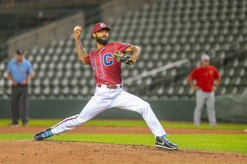 Leones de Ponce presentan nuevo lanzador