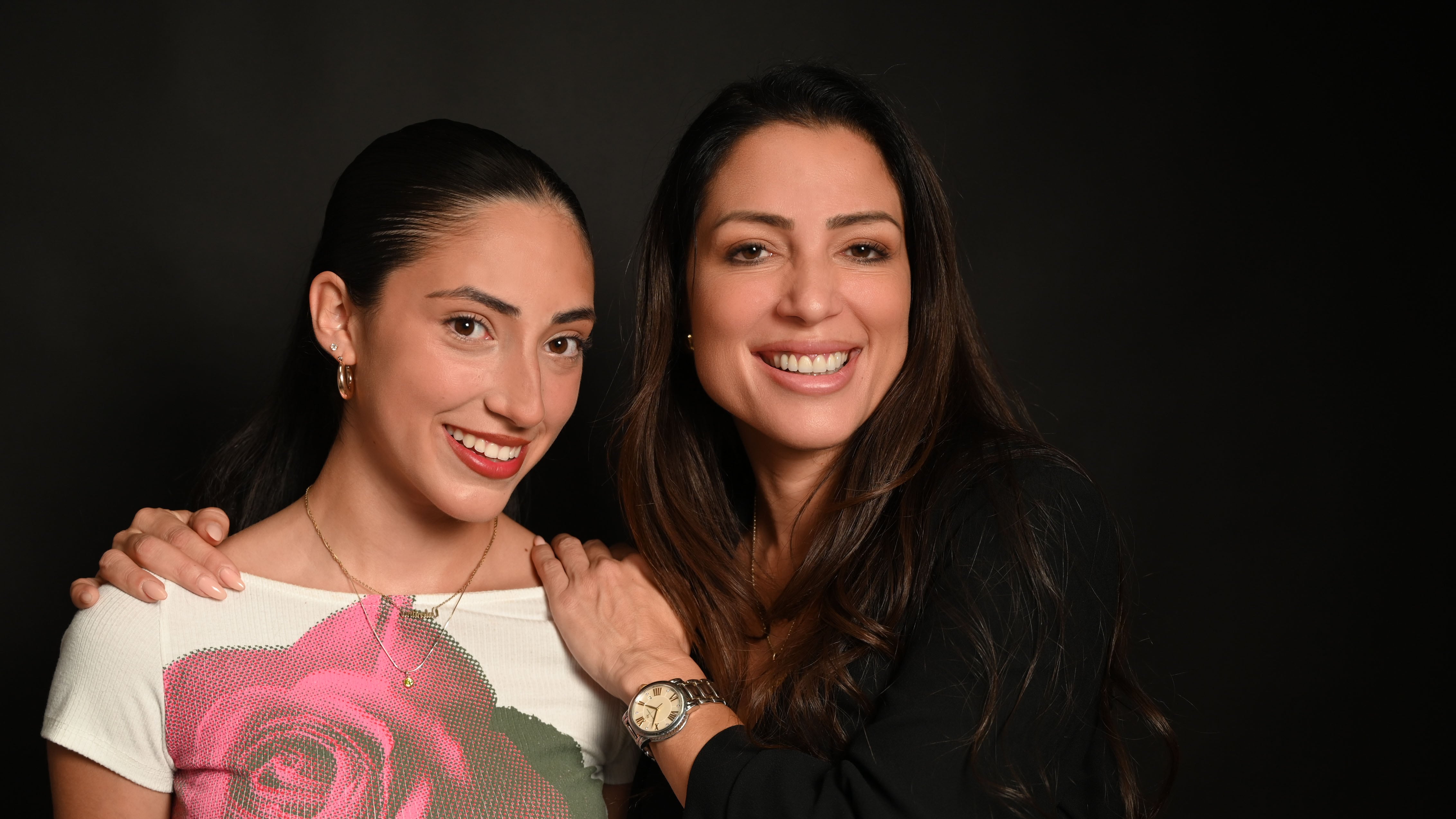 Alexandra Lúgaro y su hija Valentina