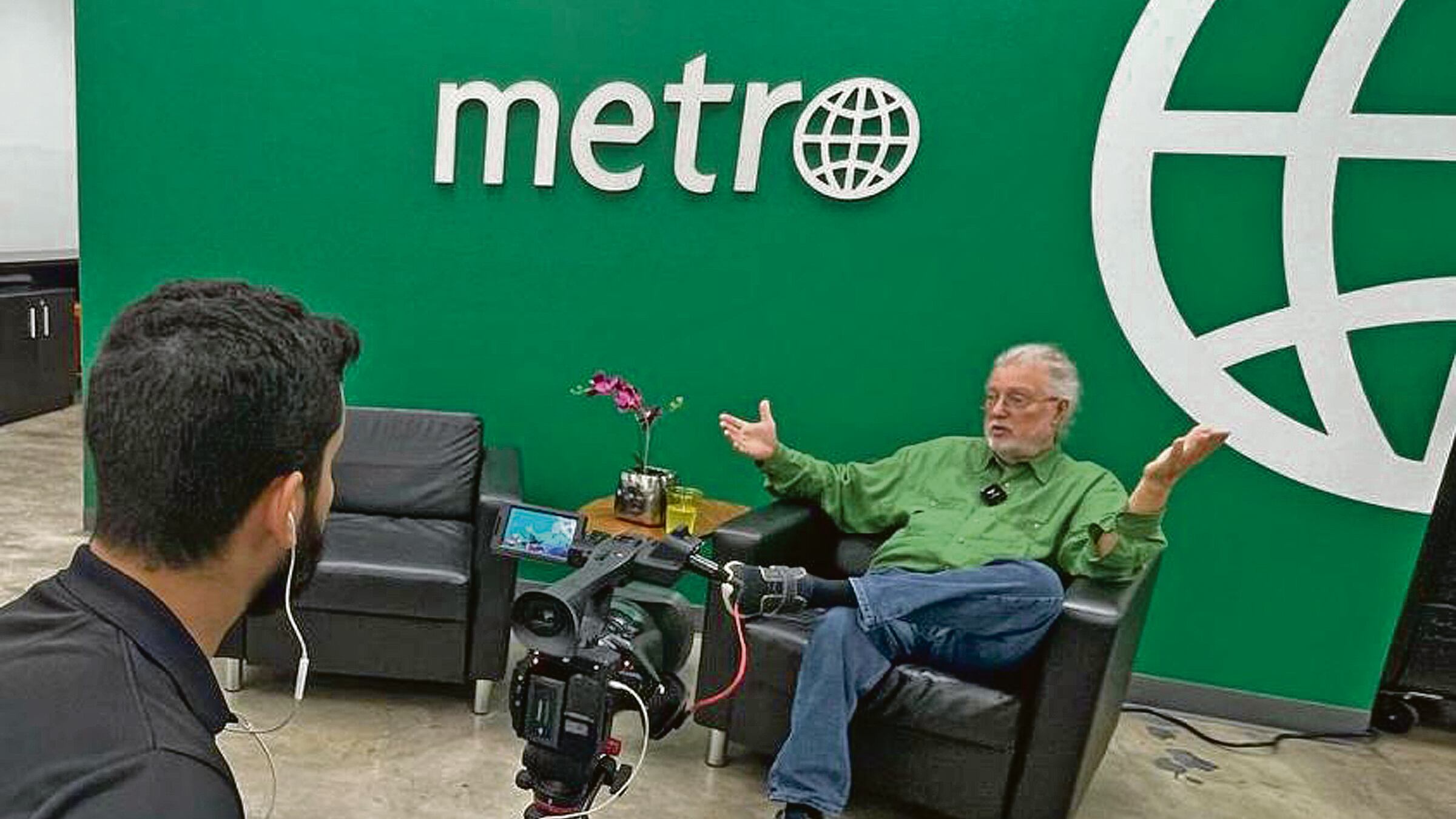 Roy Brown en entrevista con Metro Puerto Rico.