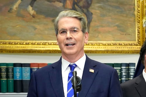 EE.UU. anuncia sanciones a responsables de la represión iraní