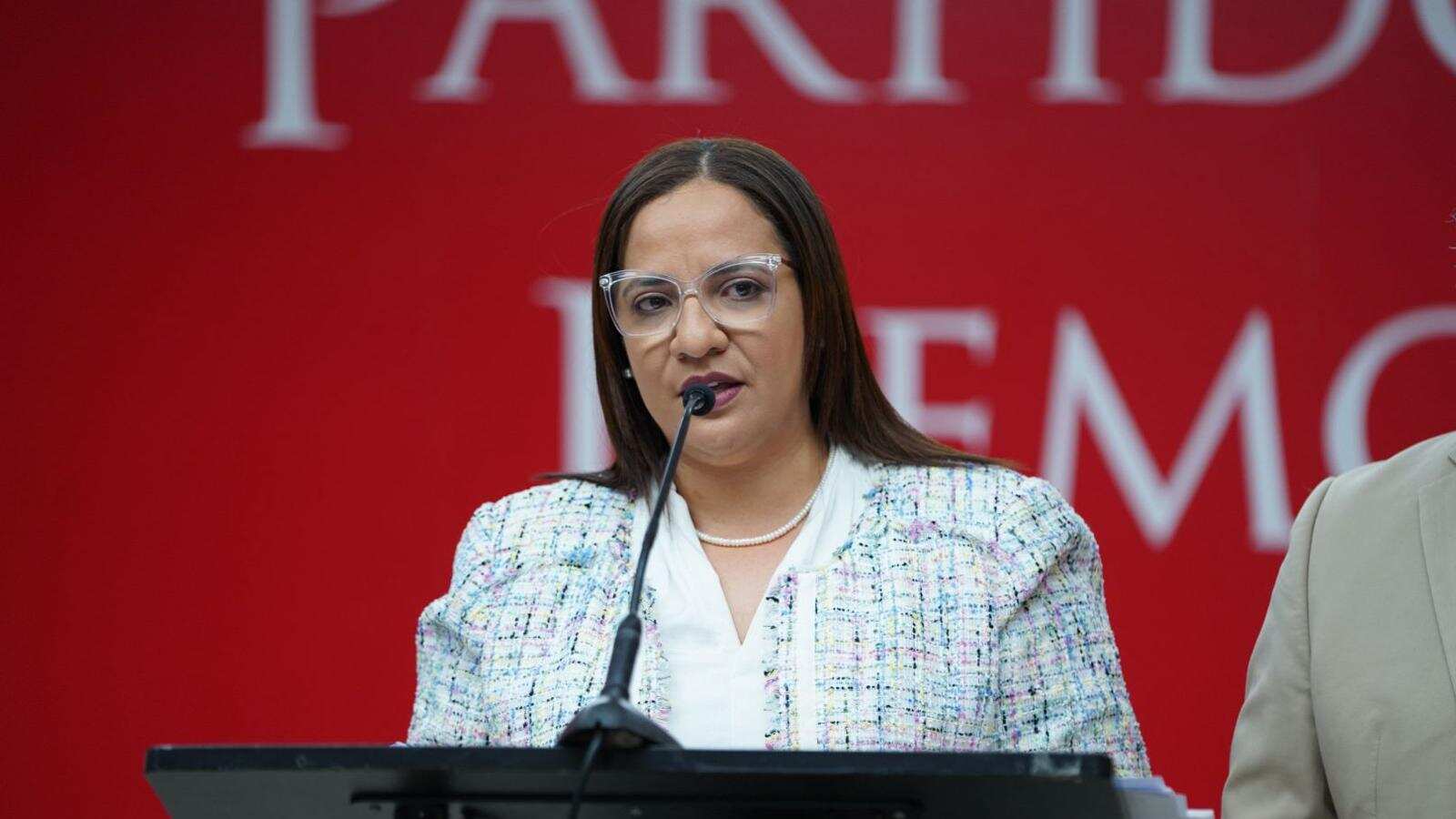 Karla Angleró González.