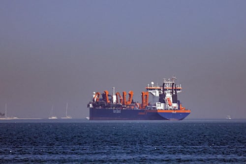 Irán condiciona reapertura del estrecho de Ormuz al fin del bloqueo de EE. UU.